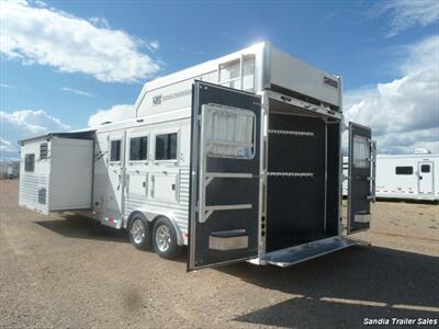 2022 SMC SL8313SRK LARAMIE   - Photo 4 - Edgewood, NM 87015