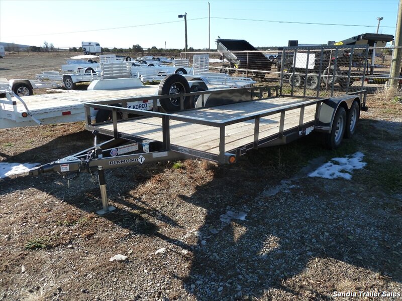 2025 Diamond T STANARD UTILITY 8318SU  