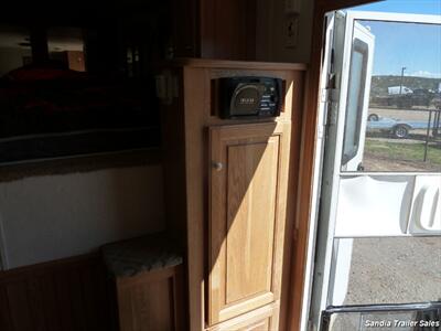 2004 BISON ALUMASPORT COOL HORSE   - Photo 23 - Edgewood, NM 87015