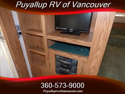 2002 KEYSTONE RV COUGAR 276   - Photo 12 - Vancouver, WA 98682-4901