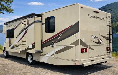 2020 Thor FOURWINDS 31Y - Photo 2 - Puyallup, WA 98373