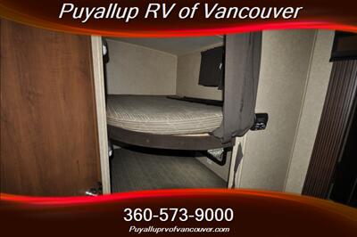 2015 JAYCO EAGLE 284BHS   - Photo 19 - Vancouver, WA 98682-4901
