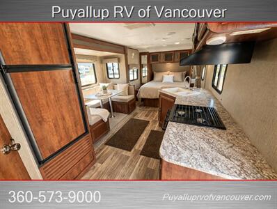 2016 KEYSTONE RV PASSPORT EX-L 2200 RBWE   - Photo 5 - Vancouver, WA 98682-4901