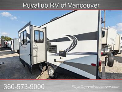 2016 KEYSTONE RV PASSPORT EX-L 2200 RBWE   - Photo 3 - Vancouver, WA 98682-4901
