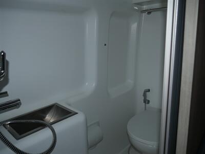 2023 Winnebago Travato 59G   - Photo 10 - Puyallup, WA 98373