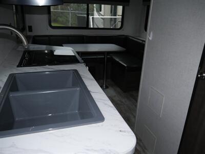 2020 Highland Ridge Mesa Ridge 171RD   - Photo 10 - Puyallup, WA 98373