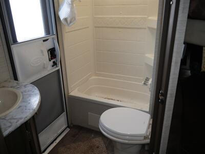 2017 Keystone Bullet 272BHSWE   - Photo 5 - Puyallup, WA 98373
