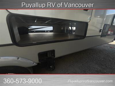 2026 Keystone Montana 3761FL   - Photo 7 - Vancouver, WA 98682-4901
