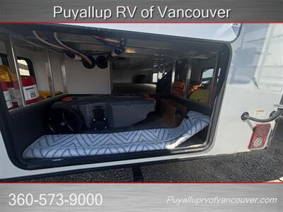 2026 Keystone Montana 3761FL   - Photo 6 - Vancouver, WA 98682-4901