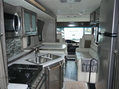 2021 Fleetwood Flair 28A - Photo 13 - Puyallup, WA 98373