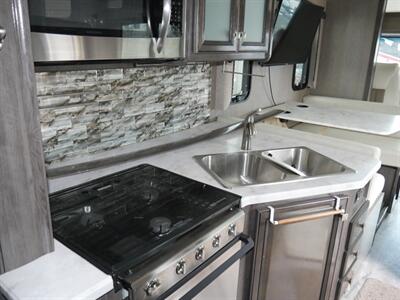 2021 Fleetwood Flair 28A - Photo 8 - Puyallup, WA 98373