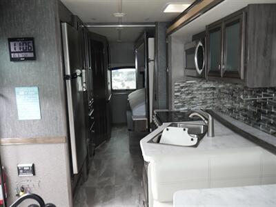 2021 Fleetwood Flair 28A - Photo 12 - Puyallup, WA 98373