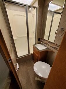 2014 Itasca Spirit 25B - Photo 8 - Puyallup, WA 98373