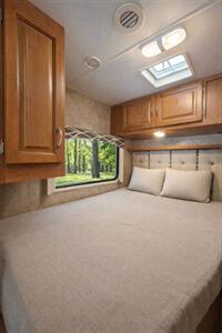 2014 Itasca Spirit 25B - Photo 6 - Puyallup, WA 98373