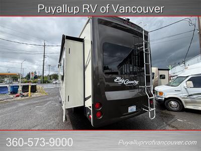 2015 Heartland Big Country 3070RE   - Photo 4 - Vancouver, WA 98682-4901