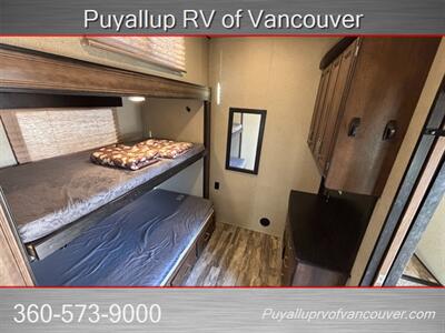 2019 GRAND DESIGN REFLECTION 31MB   - Photo 13 - Vancouver, WA 98682-4901