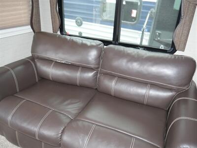2016 Keystone Cougar 24SABWE   - Photo 7 - Puyallup, WA 98373