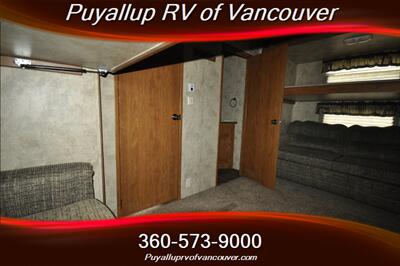 2011 KEYSTONE RV MONTANA 345DBQ   - Photo 23 - Vancouver, WA 98682-4901