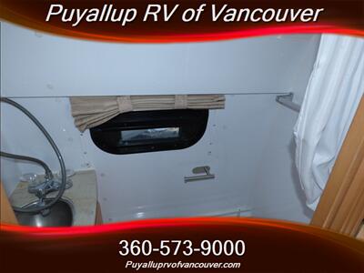 2011 PLEASURE WAY VAN EXCEL TS   - Photo 15 - Vancouver, WA 98682-4901