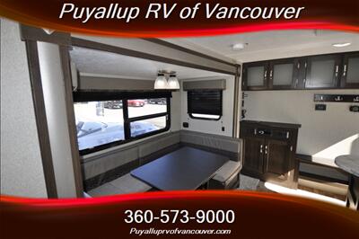2019 KEYSTONE RV SPRINGDALE 240BHWE   - Photo 9 - Vancouver, WA 98682-4901