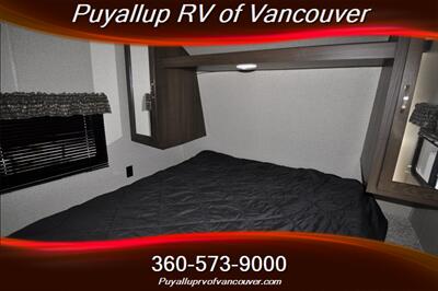 2019 KEYSTONE RV SPRINGDALE 240BHWE   - Photo 13 - Vancouver, WA 98682-4901