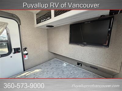 2019 FOREST RIVER FLAGSTAFF E-PRO E12RK   - Photo 17 - Vancouver, WA 98682-4901