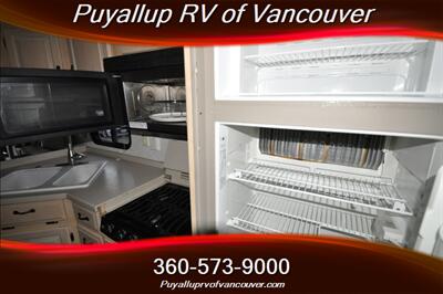 2001 NEWMAR DUTCHSTAR 3852-SPA   - Photo 17 - Vancouver, WA 98682-4901