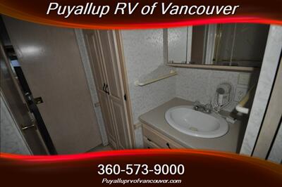 2001 NEWMAR DUTCHSTAR 3852-SPA   - Photo 25 - Vancouver, WA 98682-4901