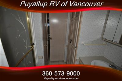 2001 NEWMAR DUTCHSTAR 3852-SPA   - Photo 23 - Vancouver, WA 98682-4901