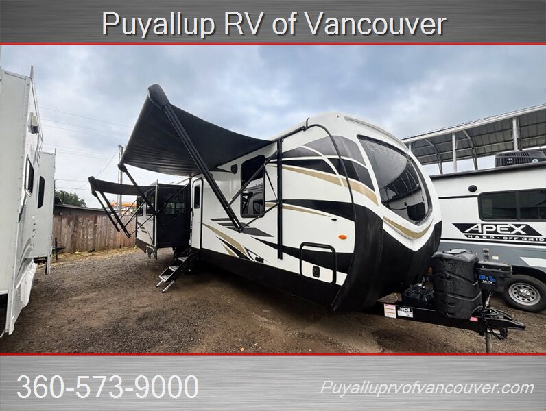 2022 KEYSTONE RV OUTBACK 328RL   - Photo 1 - Vancouver, WA 98682-4901