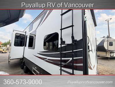 2015 DUTCHMAN VOLTAGE 3305   - Photo 4 - Vancouver, WA 98682-4901