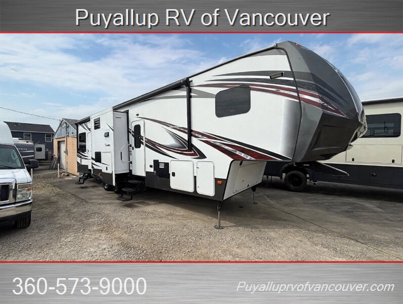2015 DUTCHMAN VOLTAGE 3305   - Photo 1 - Vancouver, WA 98682-4901