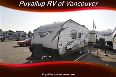 2018 FOREST RIVER WILDWOOD 171RBXL X LITE   - Photo 2 - Vancouver, WA 98682-4901
