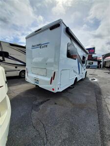 2026 Thor Freedom Elite 24KE   - Photo 3 - Puyallup, WA 98373