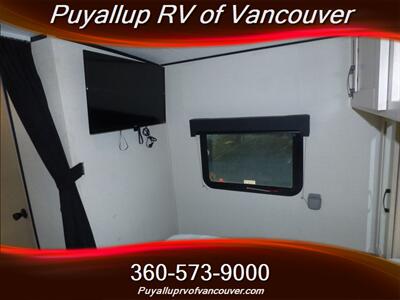 2022 COACHMEN APEX NANO 231RDS   - Photo 12 - Vancouver, WA 98682-4901