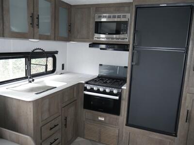 2022 Forest River Salem 25RKS   - Photo 4 - Puyallup, WA 98373