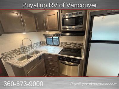2018 FOREST RIVER SURVEYOR 287BHSS 287BHSS   - Photo 13 - Vancouver, WA 98682-4901