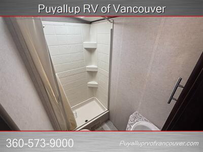 2018 FOREST RIVER SURVEYOR 287BHSS 287BHSS   - Photo 8 - Vancouver, WA 98682-4901