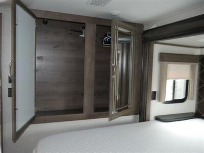 2019 Keystone Montana 20th Anniversary 393   - Photo 25 - Puyallup, WA 98373