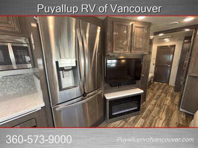 2021 FOREST RIVER RV GEORGETOWN 36D 36D   - Photo 12 - Vancouver, WA 98682-4901