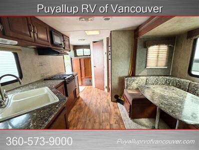 2016 KEYSTONE RV PASSPORT 2200RB GRAND TOURING   - Photo 8 - Vancouver, WA 98682-4901
