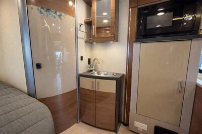 2016 Winnebago VIEW 24J   - Photo 8 - Puyallup, WA 98373