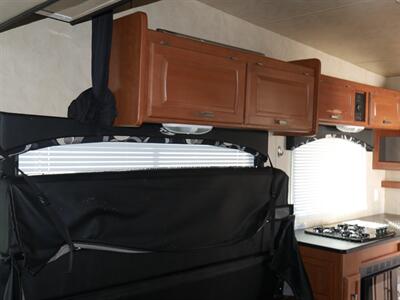 2012 Forest River Stealth FS2410   - Photo 10 - Puyallup, WA 98373