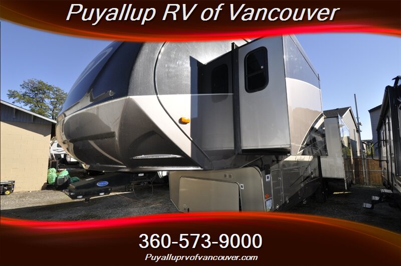 2017 FOREST RIVER CARDINAL3456RL   - Photo 1 - Vancouver, WA 98682-4901