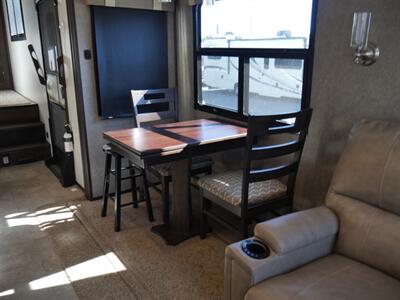 2018 Jayco North Point 377RLBH   - Photo 5 - Puyallup, WA 98373