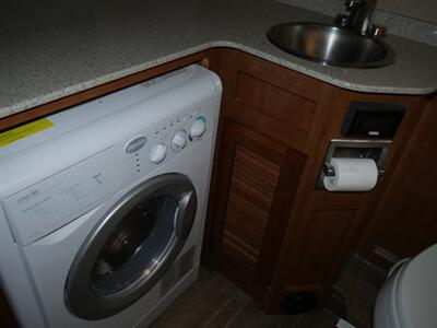 2018 Holiday Rambler Vacationer XE36F   - Photo 17 - Puyallup, WA 98373