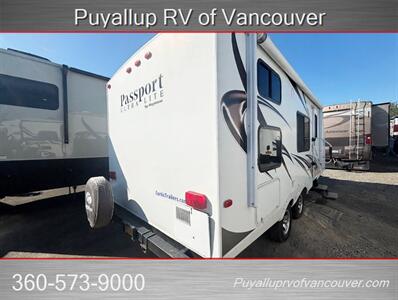2013 KEYSTONE RV PASSPORT 238ML SUPER LITE   - Photo 3 - Vancouver, WA 98682-4901