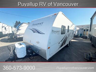 2013 KEYSTONE RV PASSPORT 238ML SUPER LITE   - Photo 4 - Vancouver, WA 98682-4901