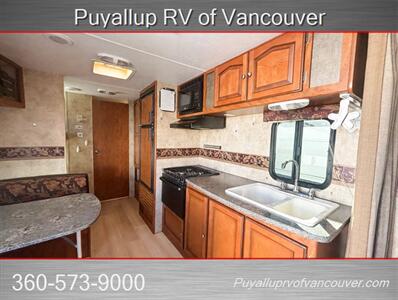 2013 KEYSTONE RV PASSPORT 238ML SUPER LITE   - Photo 6 - Vancouver, WA 98682-4901