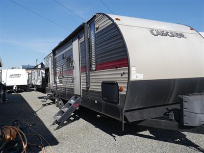 2018 Forest River Cherokee Cascade 294BHC   - Photo 2 - Puyallup, WA 98373